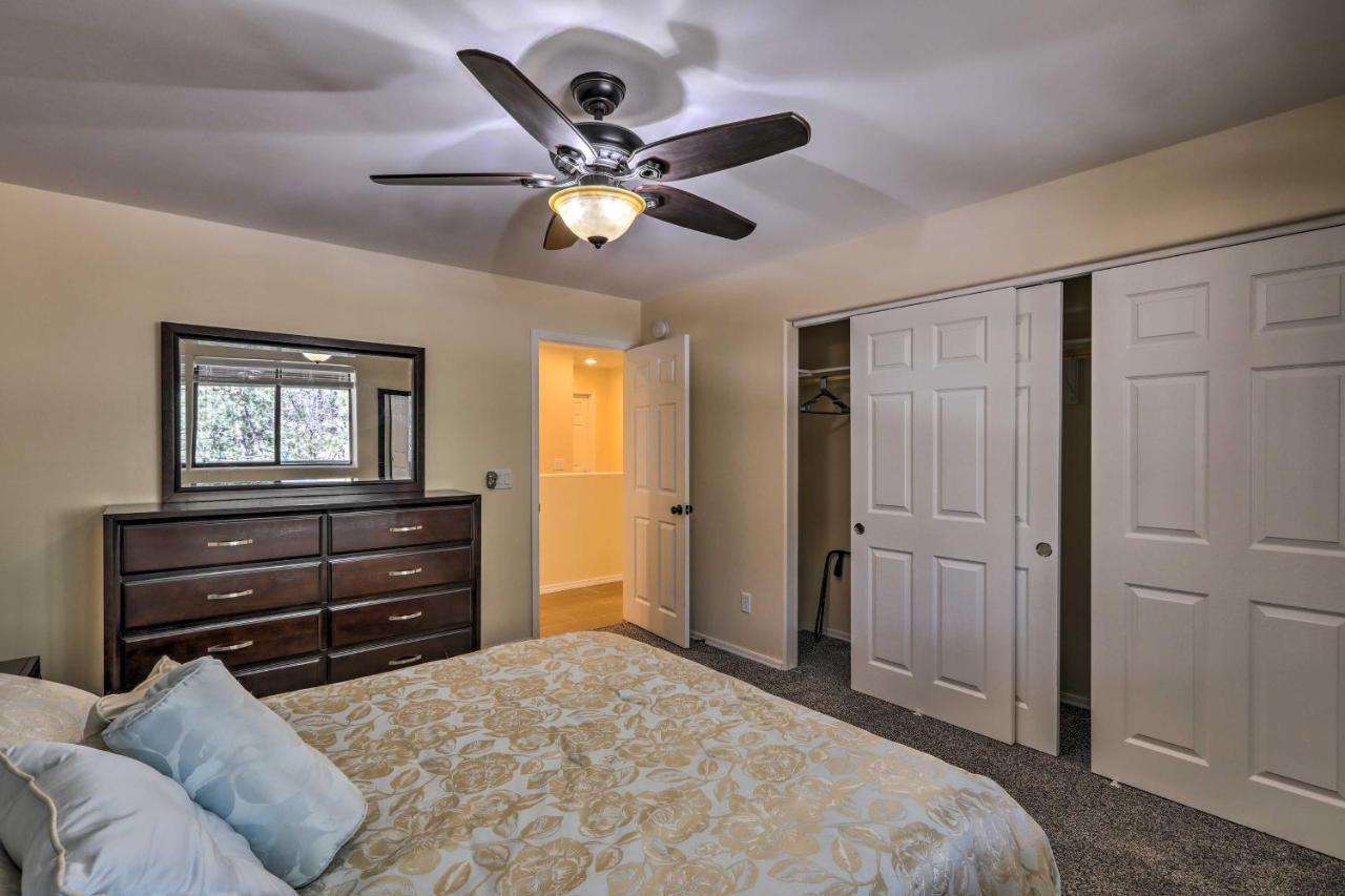 Spacious Pinetop-Lakeside Home With Hot Tub And Grill! Exterior photo